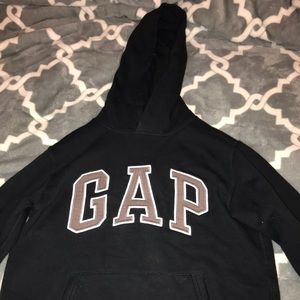 GAP sweatshirt